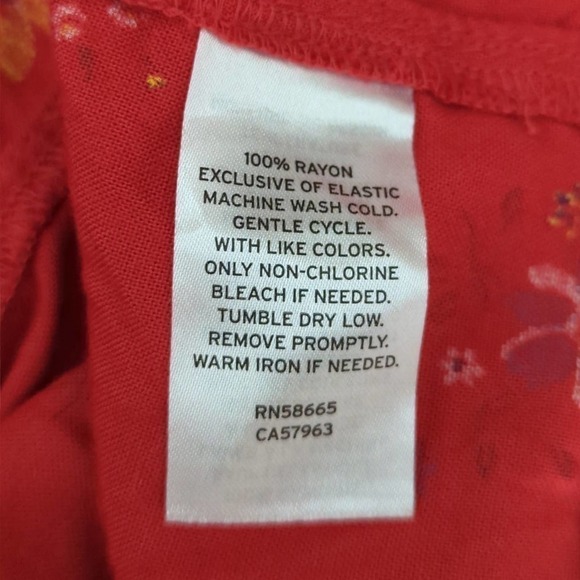 NWT | NORDSTROM Junior (XL) / Women's (SMALL) Sleeveless Red Floral Romper - Picture 9 of 9